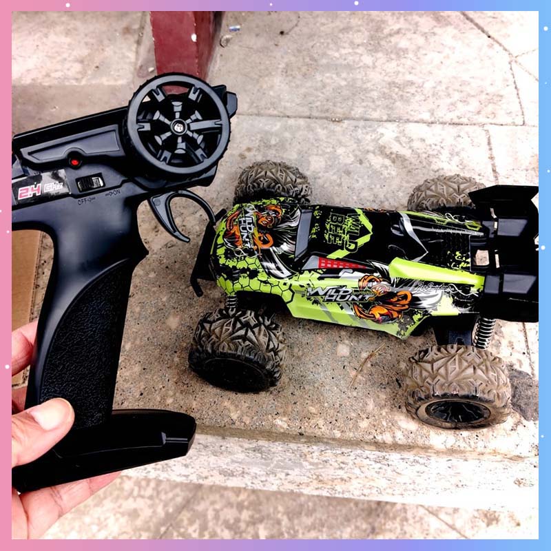 Wildman Hunting & Outdoor Reviews - WILD HUNT Voiture RC semi-propulsive tout-terrain