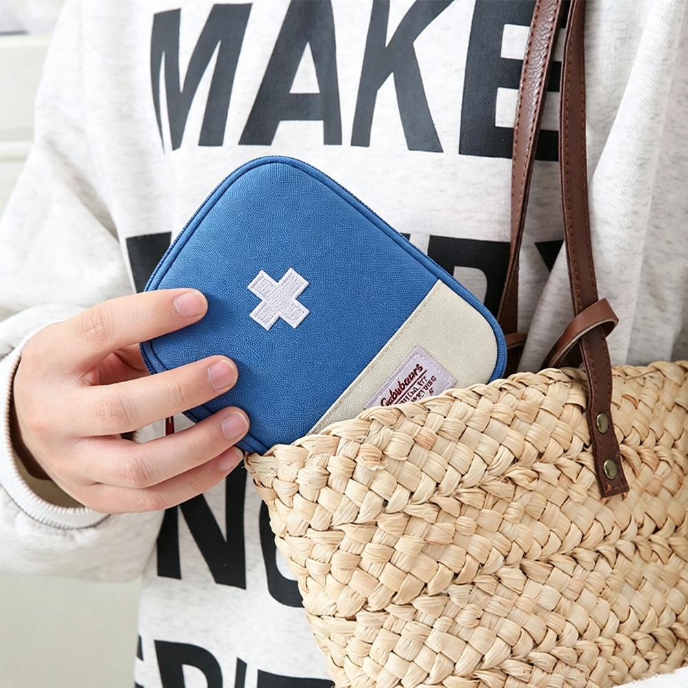 Trousse de Voyage Médicale : P - Field Dressing Kit avis et prix